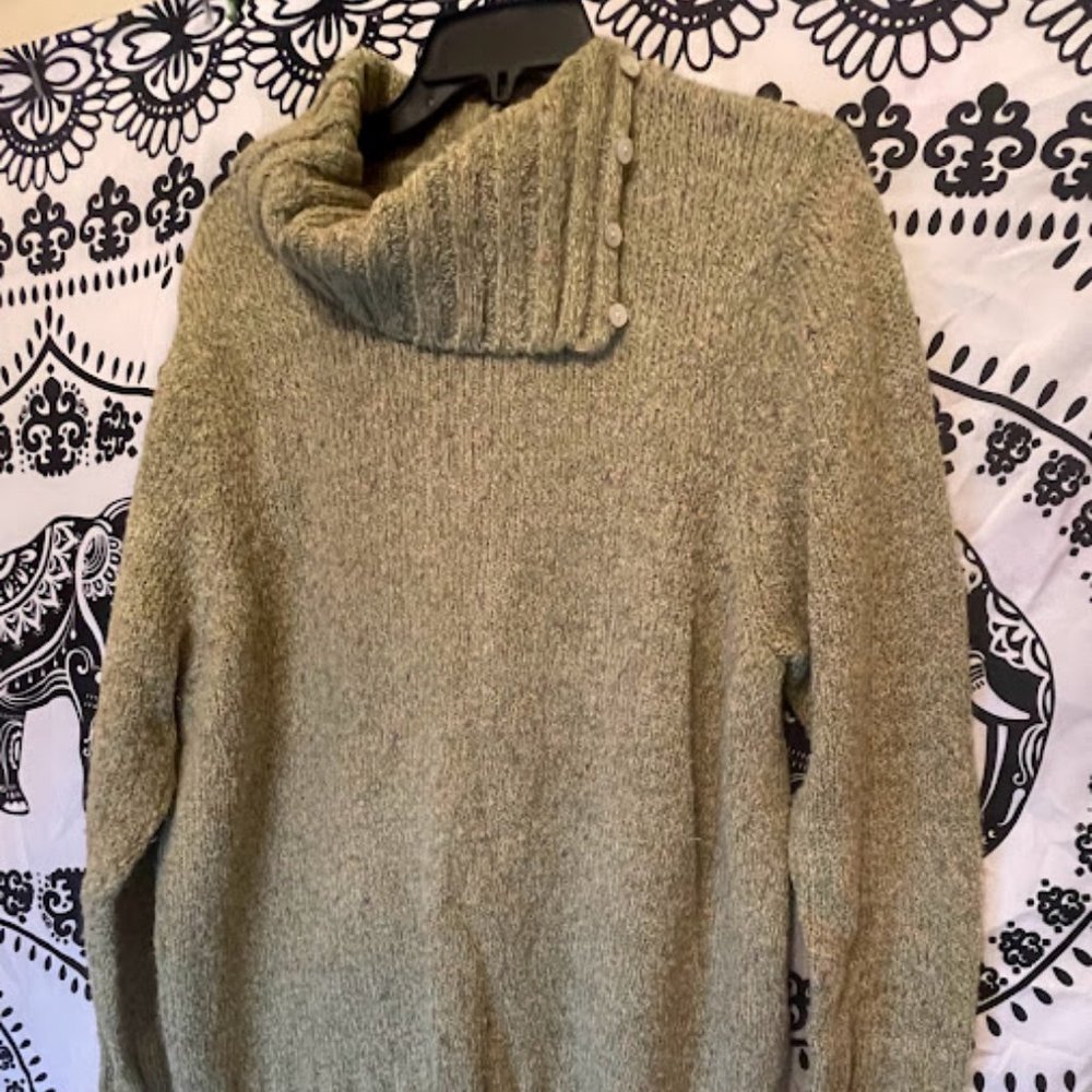 Women's Chunky Cable Charter Club Sweater - Picture 1 of 4